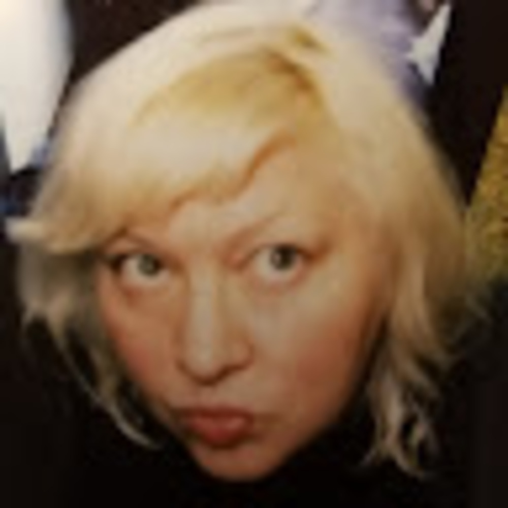 Meet your Posher, Genevieve
